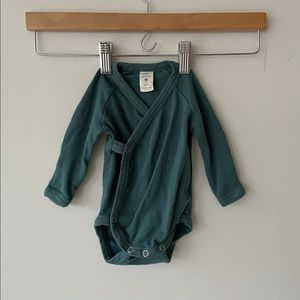 NWOT Kate Quinn organic Cotton kimono bodysuit teal long sleeve onesie